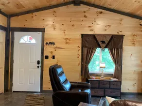 Lily Pad Cabin - Image 2