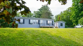 3BR/5 B house near Finger Lakes/Catherine Trail - Image 3