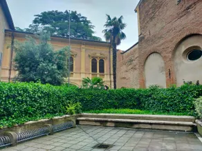 Ca' Spadoni, historic center, private parking - Image 3
