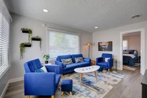 Renovated Home in Central Point w/EV charger - Image 3