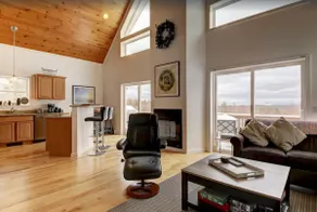 The Skyline Retreat (Newly Re-Listed) - Cable TV - Image 5
