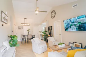 4BR Haven: Private Yard, Mins to CLT & Uptown - Image 3