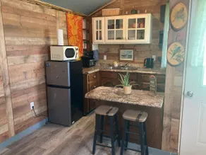 Libby’s Lake Cumberland Cabin - Image 4