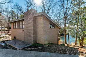 Lakeview Oasis on Lake Hartwell - Image 2