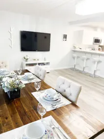 2 BR 1BA Spacious Modern Suites 8 - Image 3