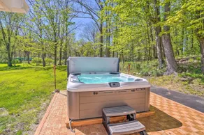 Eclectic Troy Home w/ Hot Tub - Pet Friendly! - Image 2
