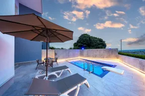 《 Building B 》 1-minute walk to the beach, private villa with pool, jacuzzi, and barrel sauna - Image 4