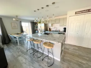 Modern Home Close to Adventure - Image 5