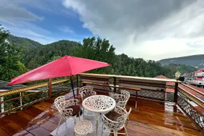 Serenya - Hillside Retreat - Image 2