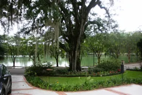 Villas @ Lake Ella | Flat (1br-1bth/desk) - Image 3