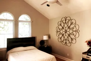 Villas @ Lake Ella | Flat (1br-1bth/desk) - Image 2