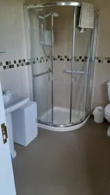 Mairead's one bed apartment with breakfast inc - Image 3