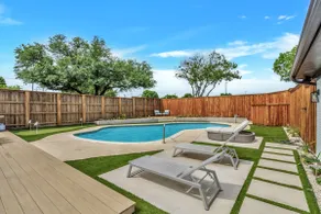 California Dreamin: Pool, Minigolf, and Grill - Image 5