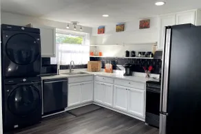 Sunny townhome:walk to UD & stadium - Image 3