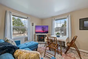 Bright Summer Loft | City & Mountain Escape - Image 2