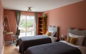 2 Bedroom Coastal Apartment in Outer Sunset - Image 3