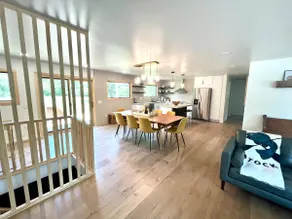 Modern Delaware River Retreat - Newly Renovated - Image 4