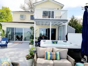 Upscale-Lakefront-Private Beach-Hot Tub-King-Pets - Image 5