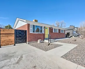 Vibrant Pet & Family friendly Haven - Image 3