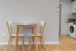 Mt View Newly Built Home w Queen Bed 5km CBD - Image 4