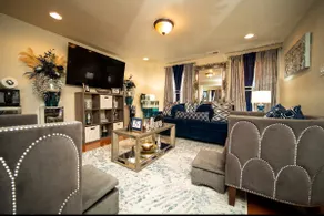 Shawmont 6BR Home - Image 2