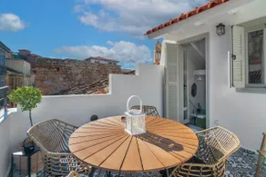 Kastro Residence - Image 5