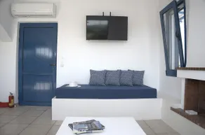 Evelia Sea House - Image 3