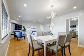 Upscale stylish entire 4B2B house with amazing views - Image 5