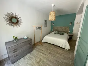 Detached house - Image 3