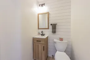 Private townhome steps from the beach and right next to the pool - Image 5