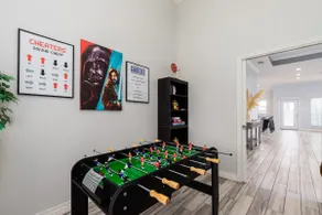 Spacious House Close to the Beach and Other Attractions - Image 4