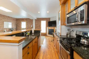 Downstream Loft - Historic Savory Building - Image 5