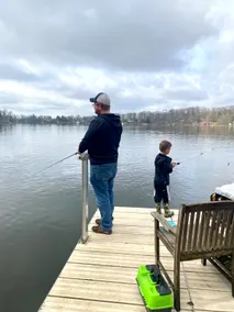 Family Escape On The Lake! - Image 4