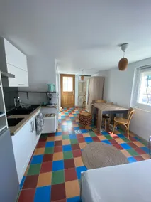 Studio in a private house - Image 5