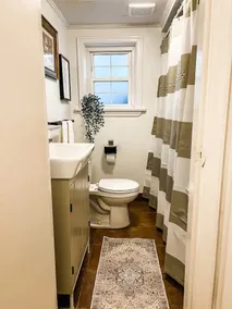 Entire 1-bedroom apartment for 3 - Image 5