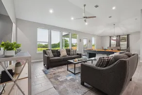 Modern Escape in Cedar Creek - Image 5