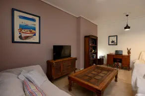 Quiet Family apartment with Garden and Balconies - Image 4