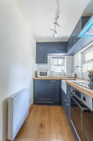 * 5 Star* Chapel Cottage, Log Burner, Dog Friendly - Image 5