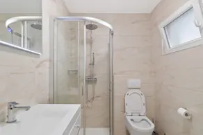 Appartement avec terrasse - Image 4