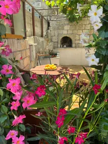 Charming apartment for two(Seaview&3min to beach) - Image 2