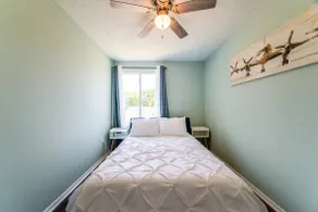 Charming Oasis: A Quaint Retreat - Image 5