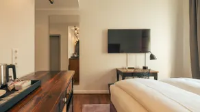 Double Room with AC, Central spot in Mitte, Berlin - Image 2