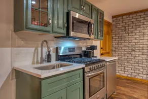 Cozy 1BR Suite | Near Windham Mt | Wood Fireplace - Image 3