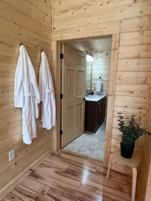 Modern 2BR cabin w/ sauna, mountain views, & pond - Image 5