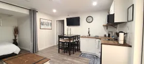 Private 1 bedroom suite with full kitchenette - Image 3