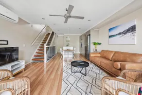 Convenient + Spacious! 3Bed/2.5Bath/1Car~Townhouse - Image 4