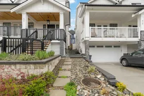 Bright 2BR Suite Near White Rock & Vancouver - Image 3