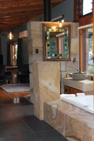 The Oyster Hut - Image 5
