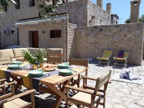 Villa Pietra Mani. - Image 3