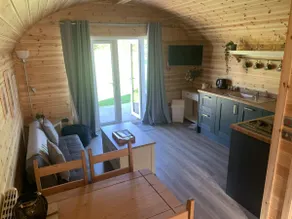 Luxury Glamping Pods - The Stag - Pet Friendly - Image 4
